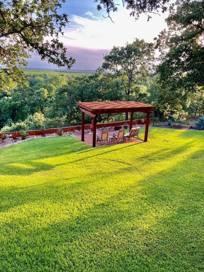 Casa Del Rio Bed And Breakfast Bastrop Exterior photo